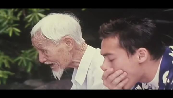 重溫經(jīng)典恐怖電影山村老尸1，探尋演員陣容背后的力量