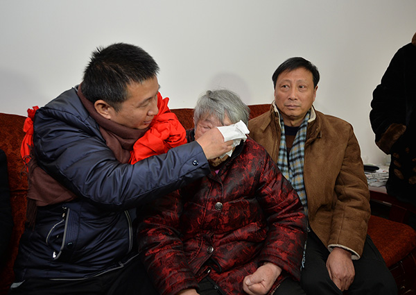 綿竹陳滿被騙事件，最新動態(tài)與深度解析，各方觀點碰撞個人立場